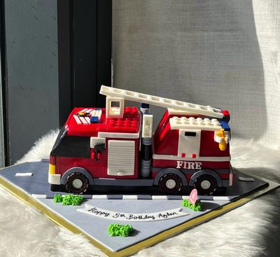 Lego Fire Truck Cake 3D