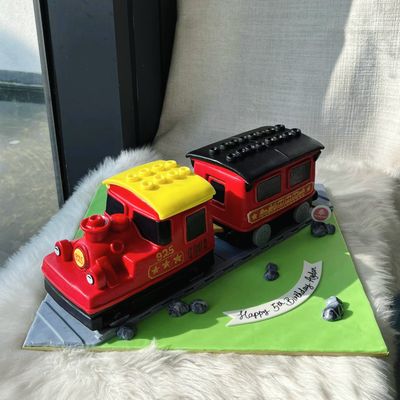 Lego Steam Train Cake 3D