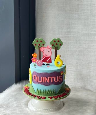 Peppa Pig Piggy Cake 3