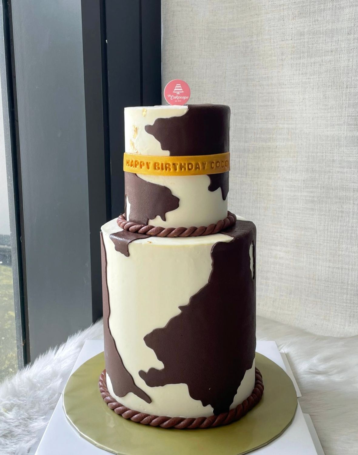 Cowboy Cake in 2 or 3tier