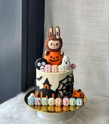 Halloween Labubu Cake