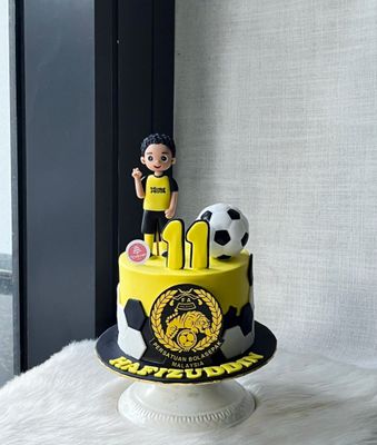 Football Cake 16