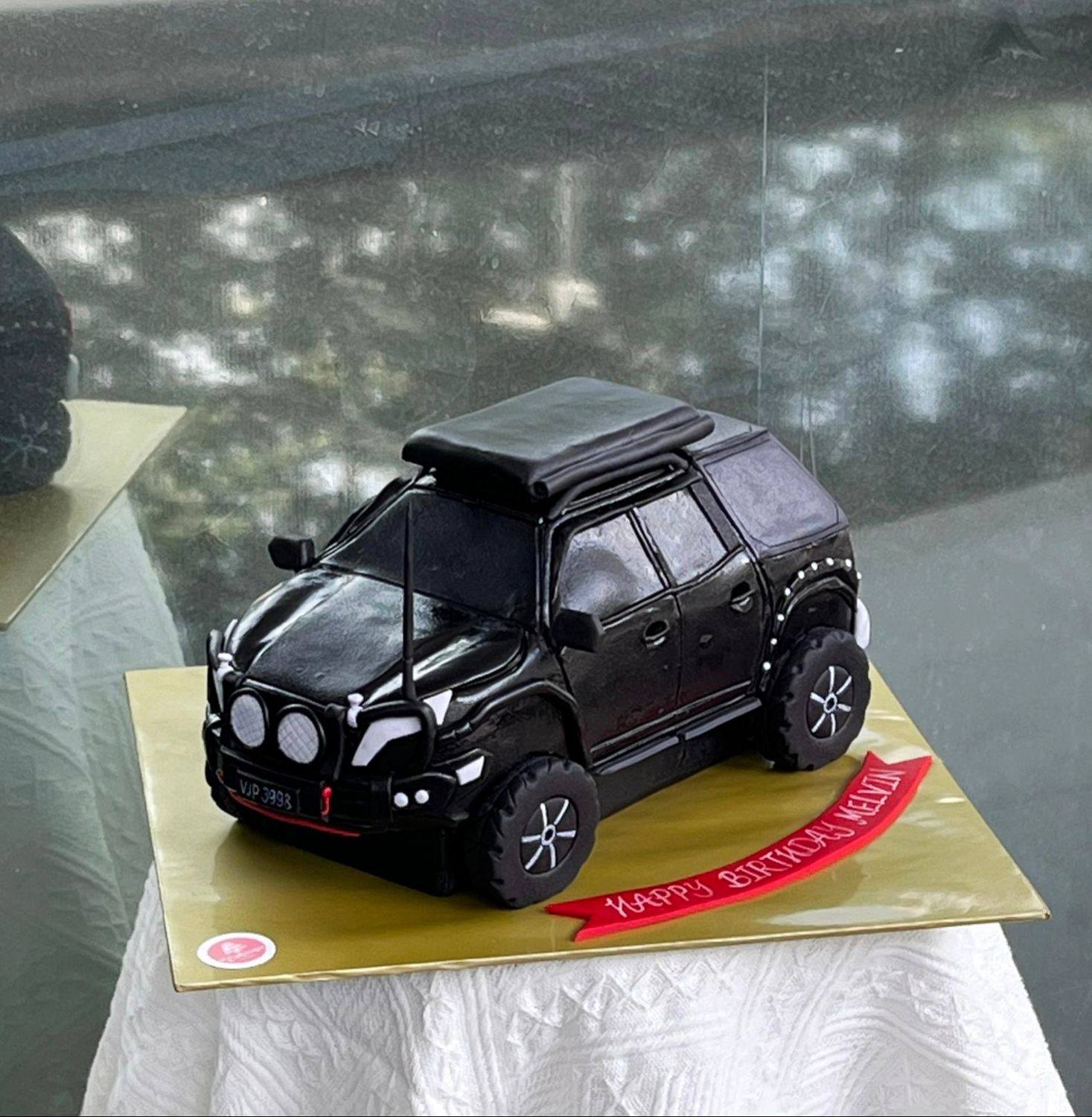 Car - 3D Mitsubishi Cake