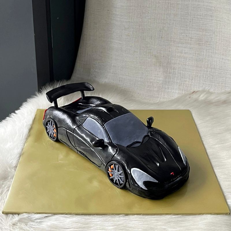 Car - 3D Mc Laren Cake Car - 3D Mc Laren Cake