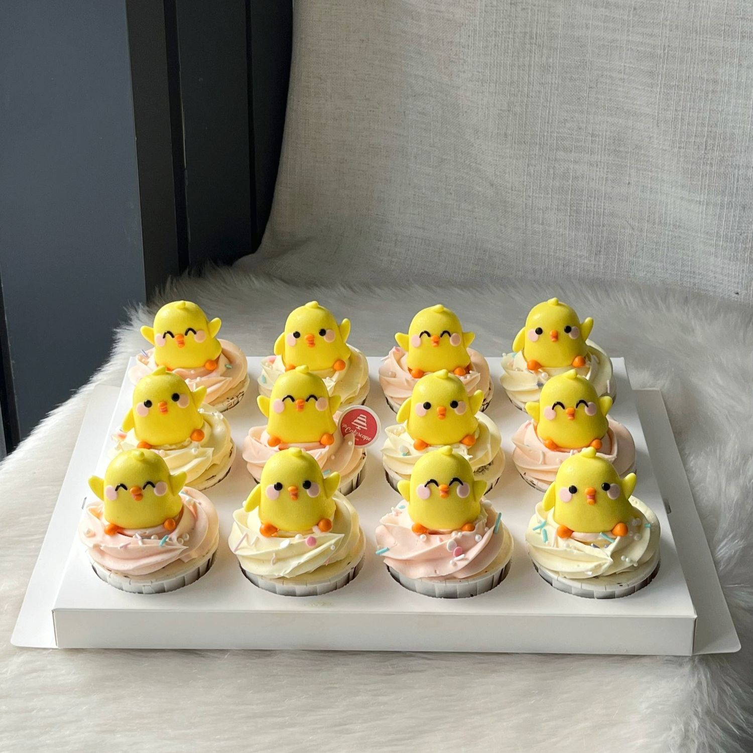 Molang Chick Cupcakes