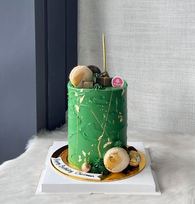 Shamrock Green Cake