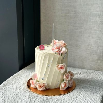 Rosie Pink Cake