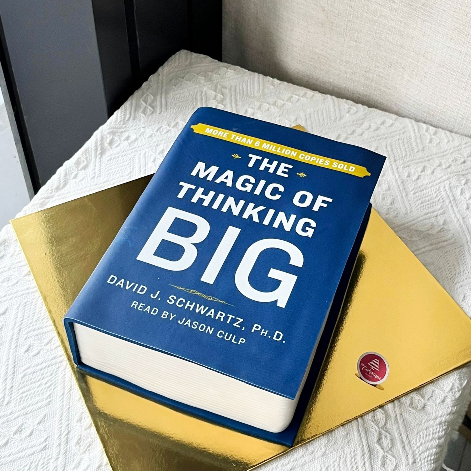 3D Book Cake