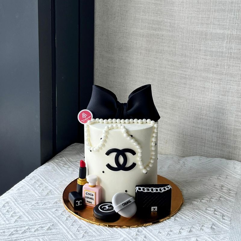 Brand - Chanel Bag Cake 8 Brand - Chanel Bag Cake 8