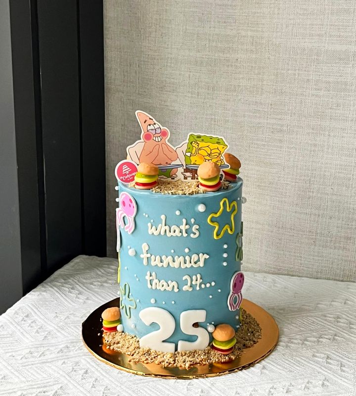 Disney - SpongeBob Patrick Cake 4