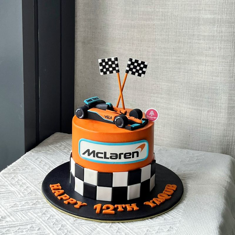 Car Cake - Mc Laren Cake 2 Car Cake - Mc Laren Cake 2