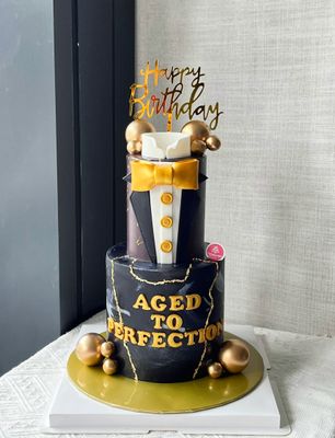 Tuxedo Black and Gold Cake In 2tiers