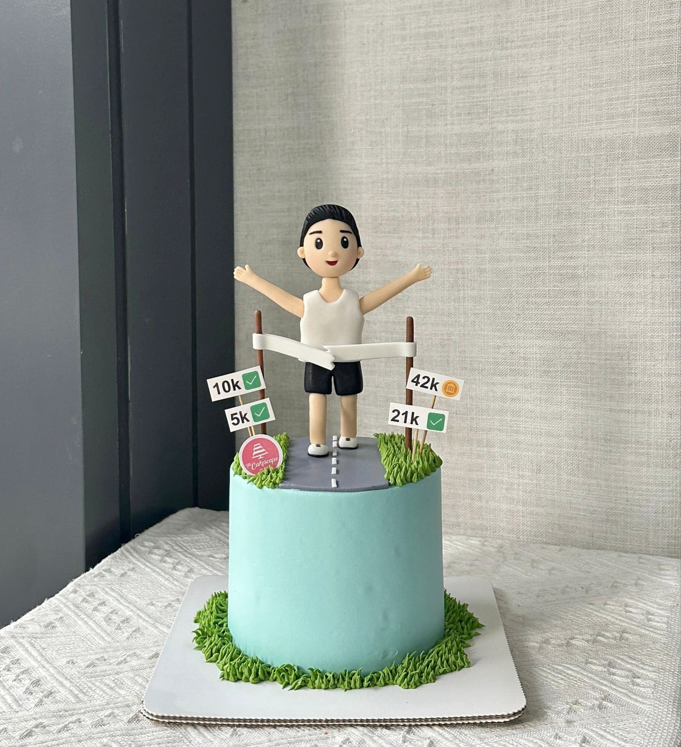 Marathon Runner Cake