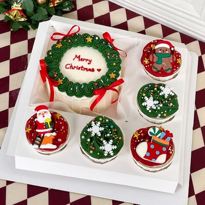 Festive - Christmas Wreath Set Festive - Christmas Wreath Set