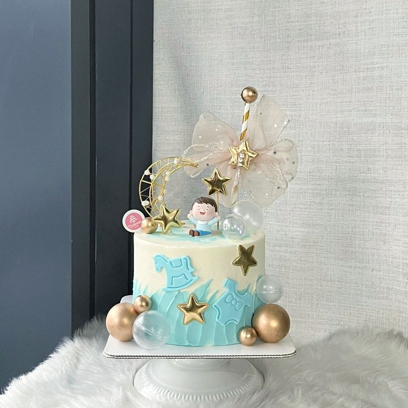 Baby Fullmoon 12 Cake (included Transparent Box) Baby Fullmoon 12 Cake (included Transparent Box)