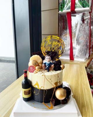 Fathers’ Day - Dad / Father / Man King Boss Cake 1