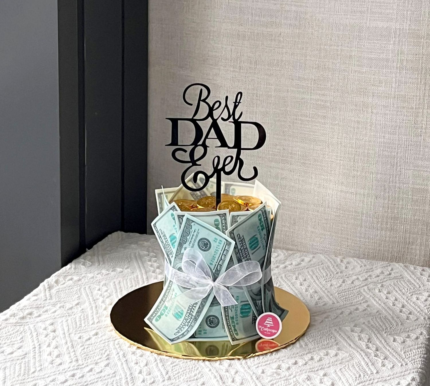 Fathers’ Day - Dad / Father / Man King Boss Cake 13 Money Cake Fathers’ Day - Dad / Father / Man King Boss Cake 13 Money Cake