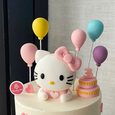 Sanrio - Hello Kitty Cake In 2 Tiers