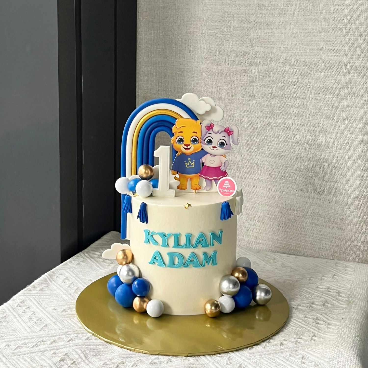 Lucas And Friends Cake