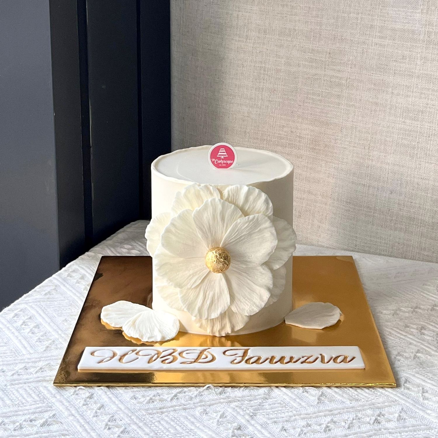 White Poppy Flower Cake