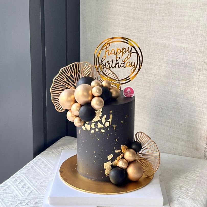 Black and Gold Cake Black and Gold Cake