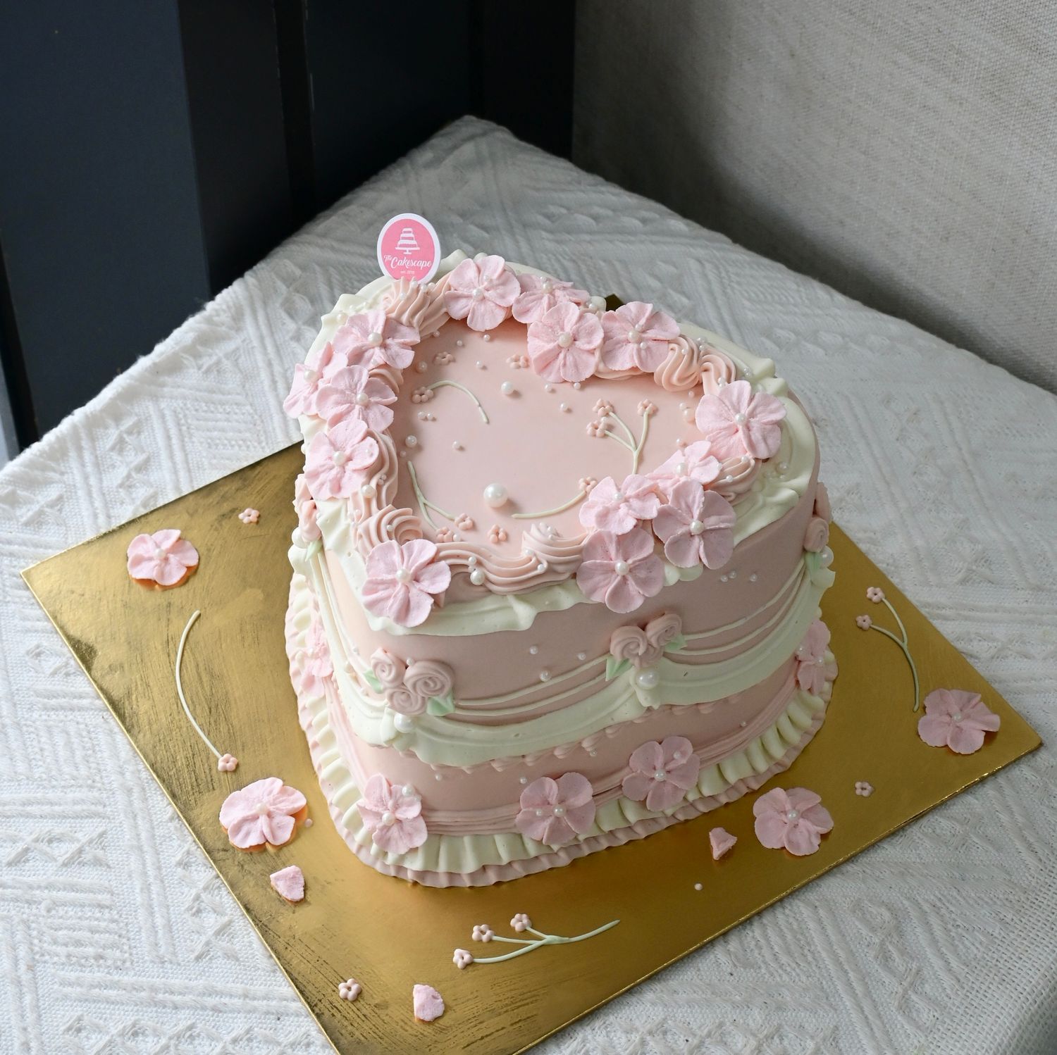 Korean Ins Minimalist Heart Cake 13