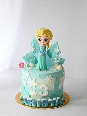Disney - Frozen Elsa Cake 7