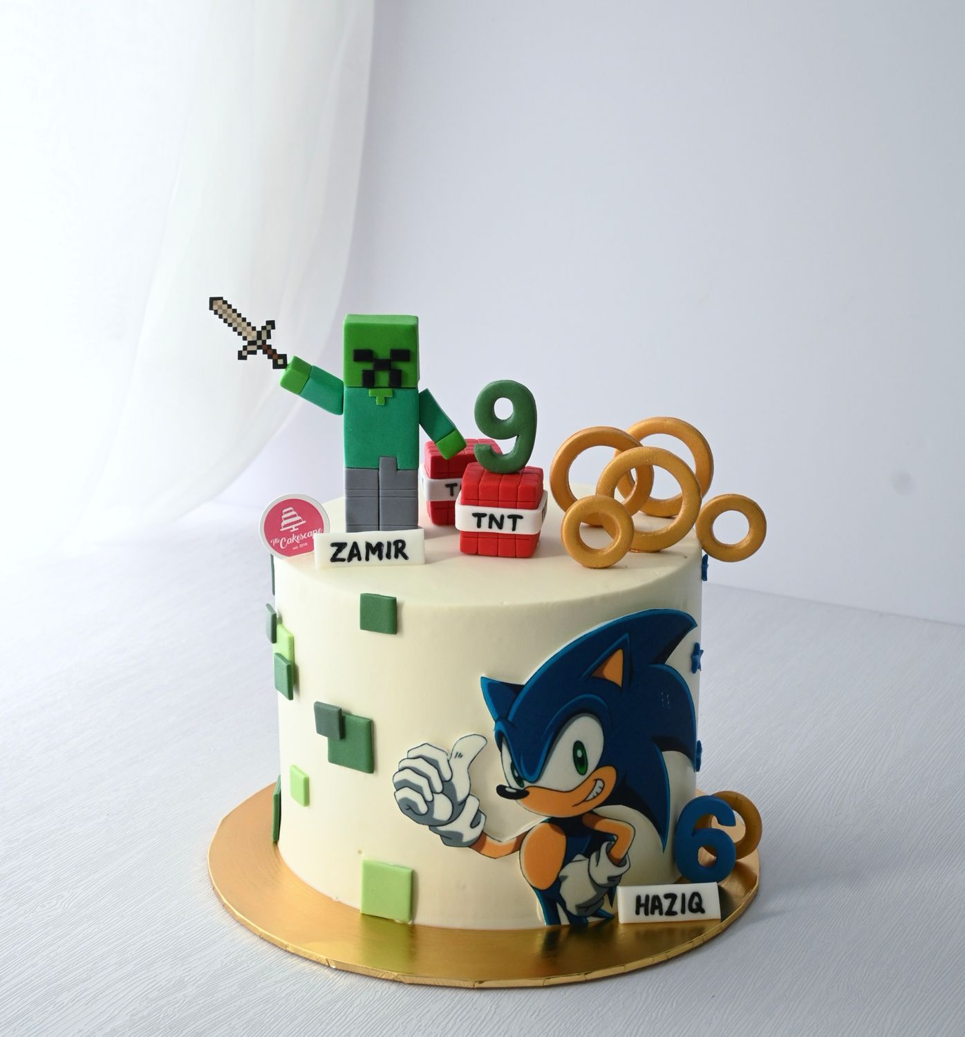 Sonic &amp; Minecraft Cake