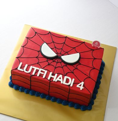 Spiderman Rectangular Cake