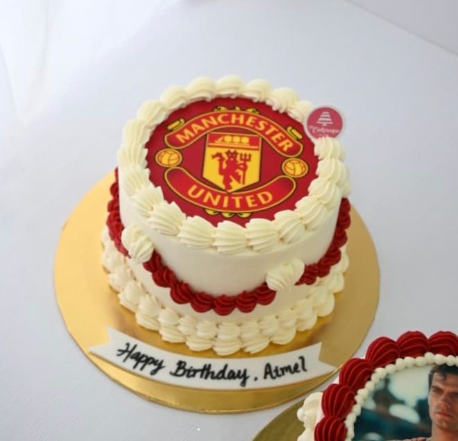 Football Cake 23 - Manchester United