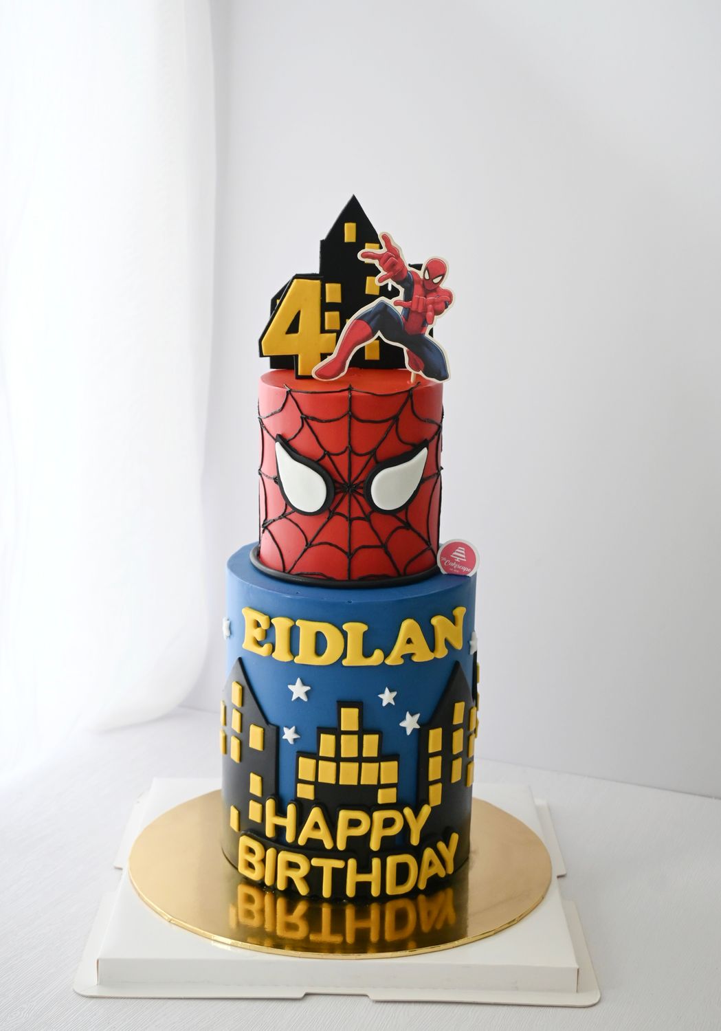 Marvel Advengers Spiderman Cake in 2 tier Marvel Advengers Spiderman Cake in 2 tier