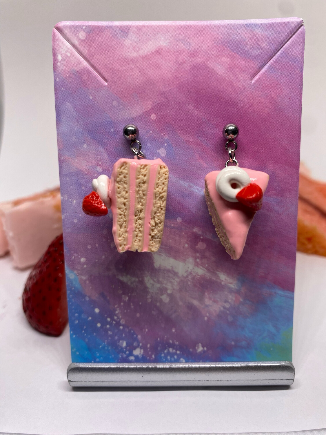 Strawberry Cake Slices