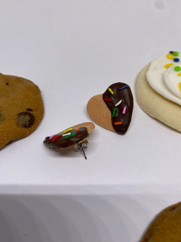 Dipped Sprinkle Cookie