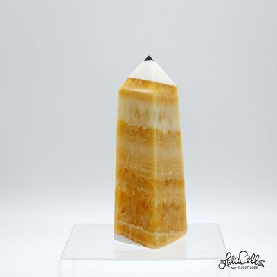 Golden Steatite Obelisk Tower