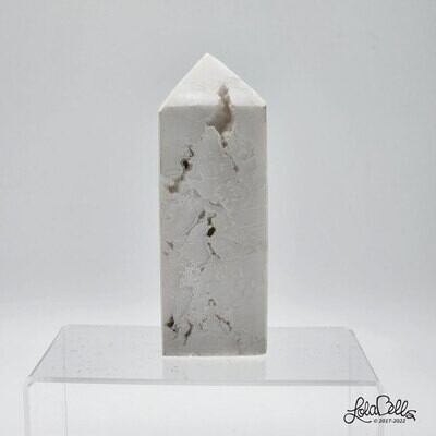 White Agate Obelisk Tower
