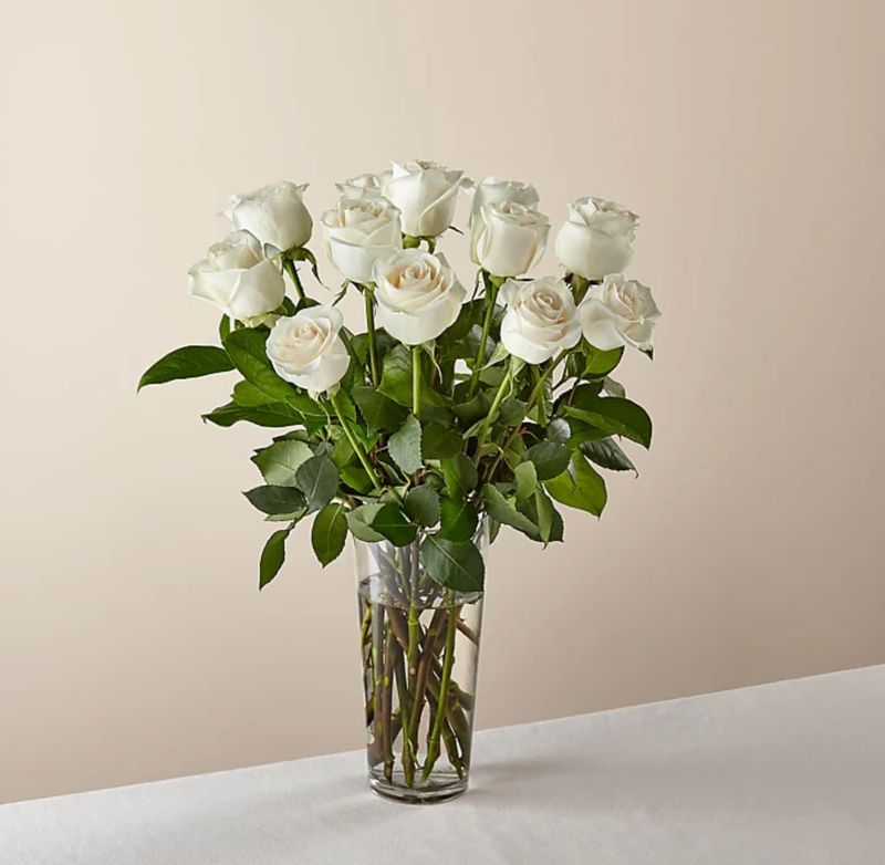 One Dozen White Roses