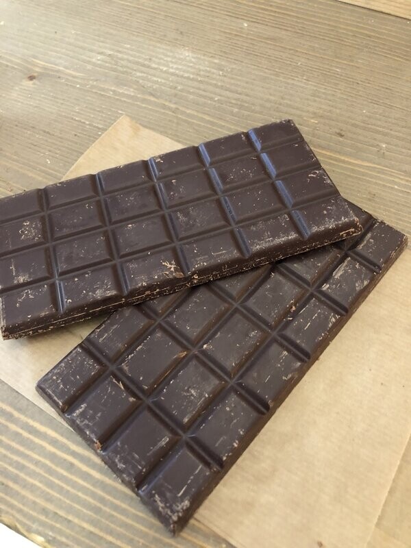 Tablette de chocolat noir 70%