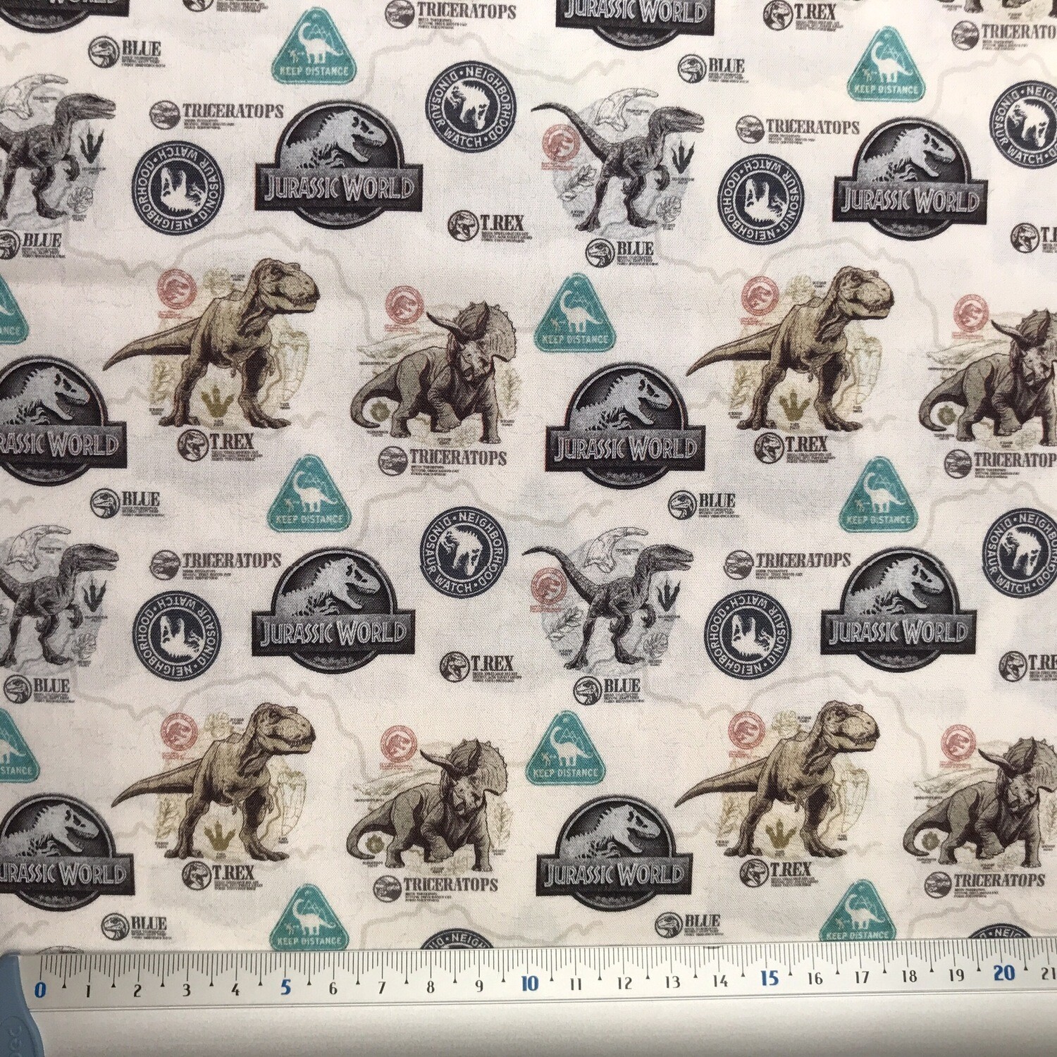 Popelina Jurassic World