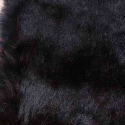 Pelo Sintético Preto Azulado