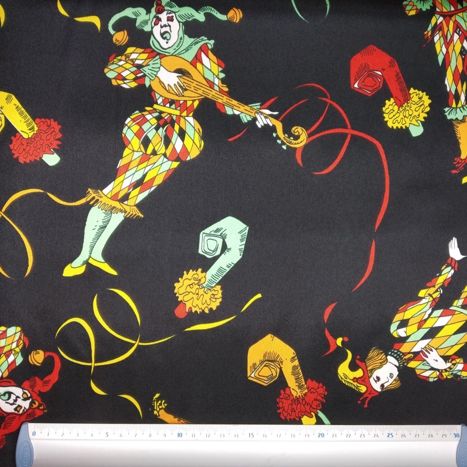 Cetim Carnaval Pierrot Preto