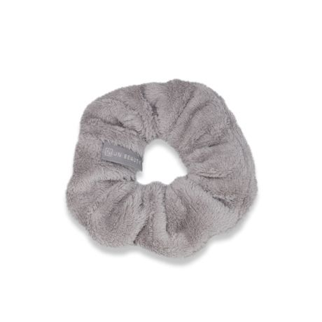 JN Beauty Soft Scrunchie