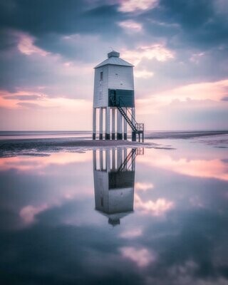 Burnham Low Lighthouse