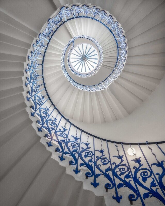 Tulip Staircase
