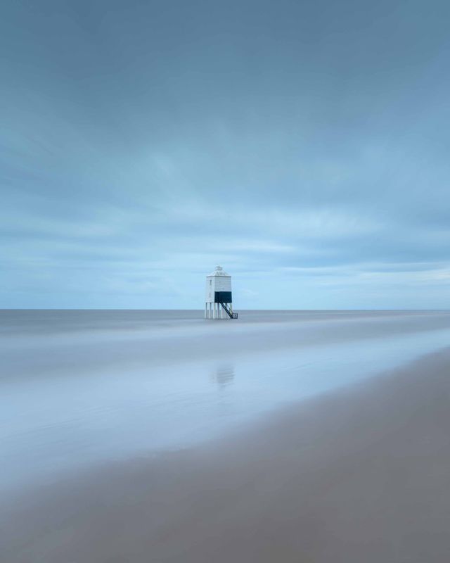 Burnham Low Lighthouse