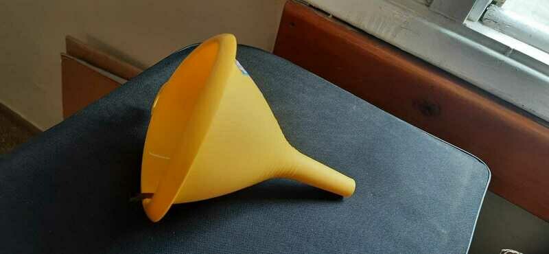 DWK  Funnel Yellow