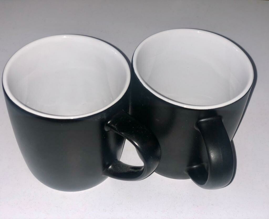 Ceramic Mugs Black & White( Set of 6)