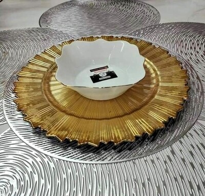 Acrylic Charger plates 32cm golden with many designs. gift wrap plate