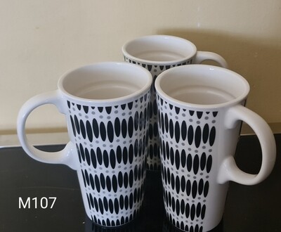 Big flowered Mugs set of 3 M107 450ml