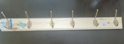 Multipurpose Wooden hook set of 6. Comes with screws. Size 59x6.5cm no 156944
