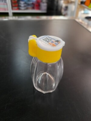 Paris Glass salt Shaker with plastic lid #230675